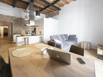 Bali - Apartment in Girona