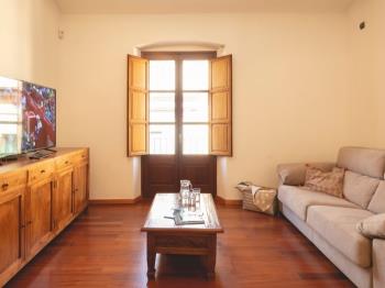 Bravissimo Mercaders 6 - Apartment in Girona